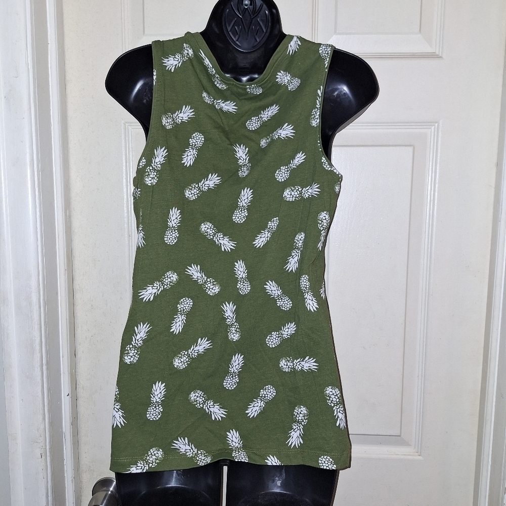 Coral bay pineapple print tank top small - Picture 3 of 6